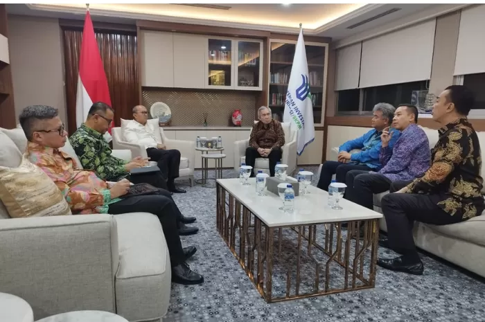 Baringin Panggabean dan Rosan Roeslani Bahas Potensi Investasi dengan Daewoo ENC